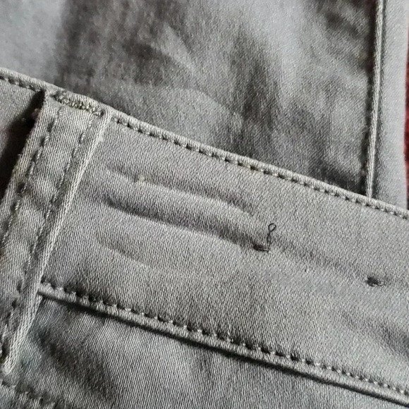 Artisan NY women's size 10 ankle cut jeans - Picture 7 of 9